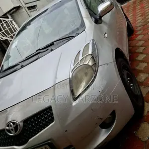 Toyota Yaris 2008 Silver