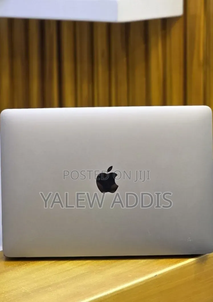 New Laptop Apple MacBook Air 2020 M1 16GB Apple M1 SSD 256GB