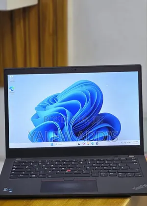 New Laptop Lenovo ThinkPad T14 16GB Intel Core i7 SSD 512GB