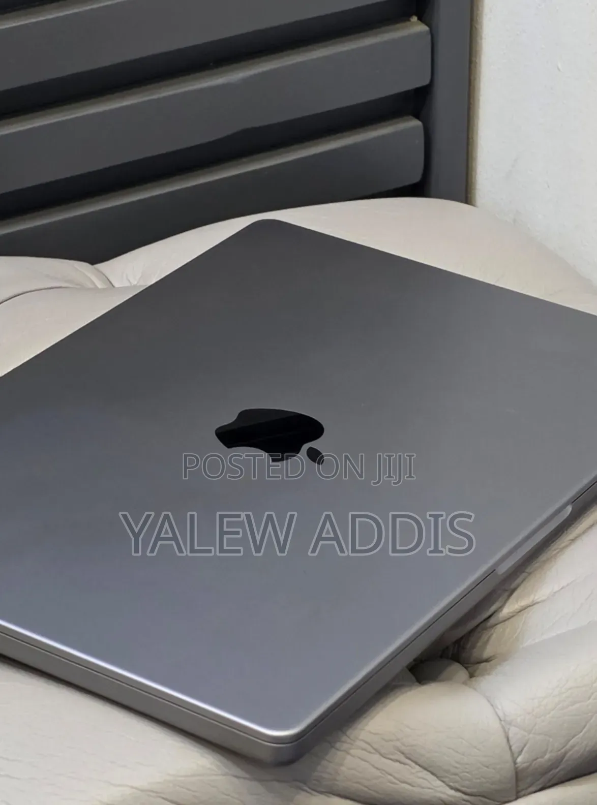 New Laptop Apple MacBook Pro 2021 M1 32GB Apple M1 SSD 512GB