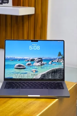 New Laptop Apple MacBook Pro 2021 M1 32GB Apple M1 SSD 512GB