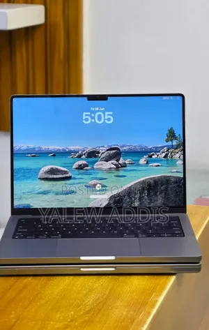 New Laptop Apple MacBook Pro 2021 M1 32GB Apple M1 SSD 512GB