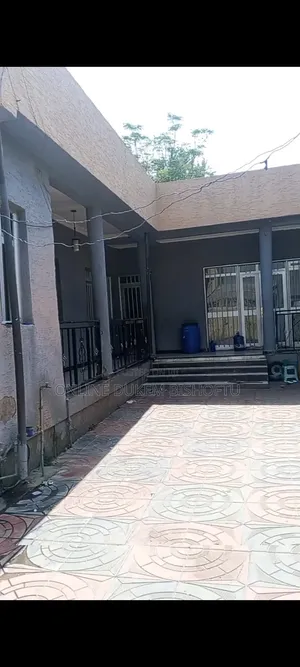 Furnished 9bdrm House in Dukem Bishoftu, Oromia-Finfinne for sale
