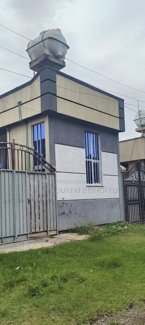 Furnished 7bdrm House in Bishoftu Debirezeyet, Oromia-Finfinne for sale