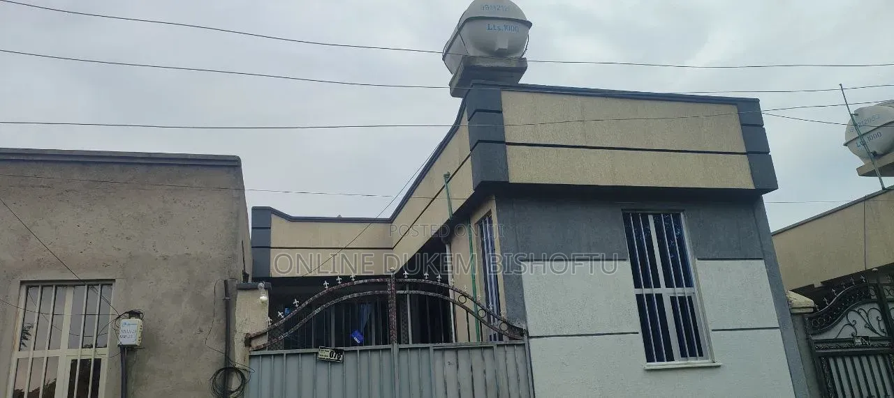 Furnished 7bdrm House in Bishoftu Debirezeyet, Oromia-Finfinne for sale