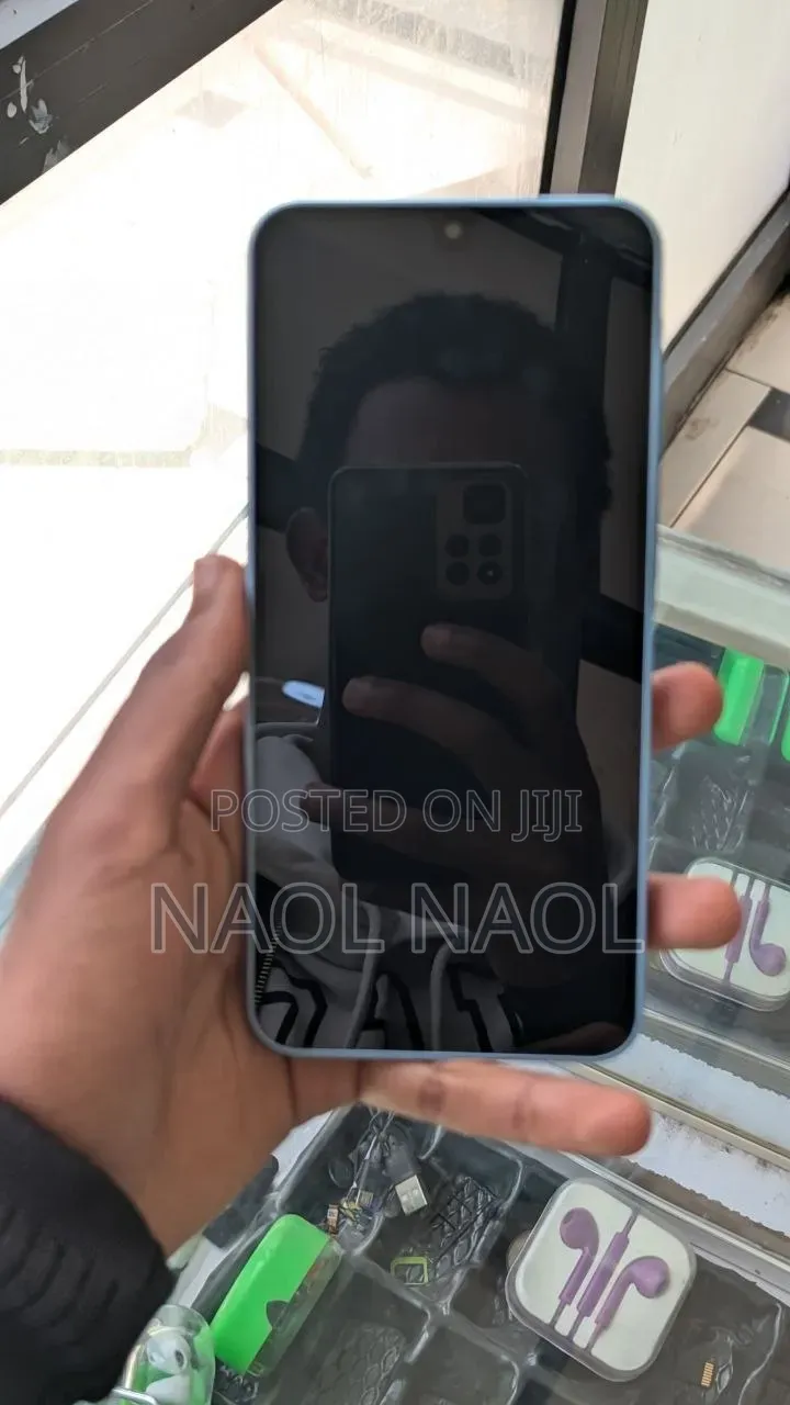 New Samsung Galaxy A17 128 GB Purple