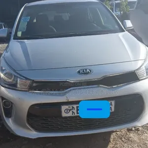 Kia Rio 2018 Silver