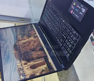 New Laptop MSI GP75 Leopard 16GB Intel Core i7 SSD 512GB