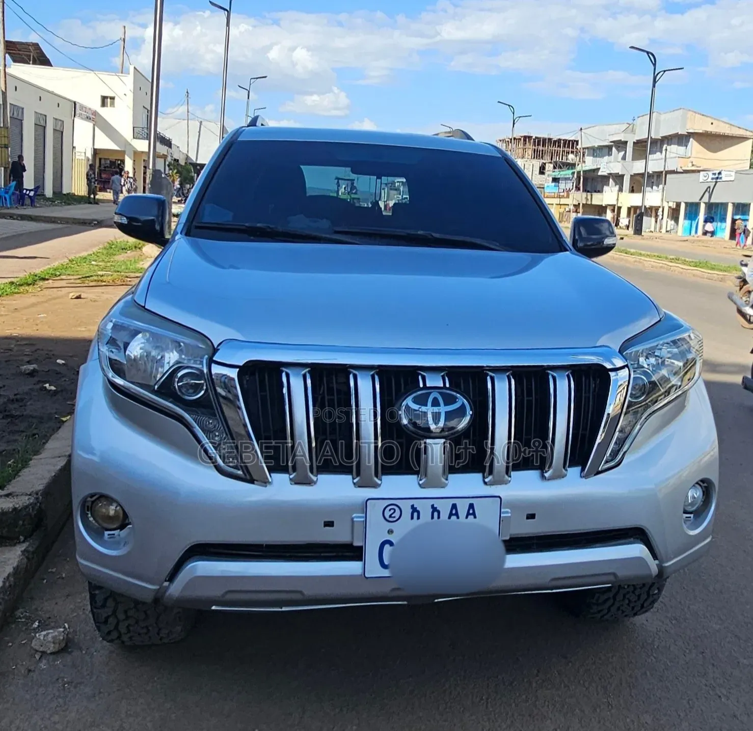 Toyota Land Cruiser 2011