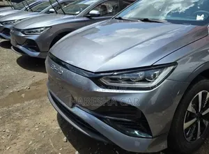 New BYD E2 43 kWh 94 hp FWD 2025 Gray