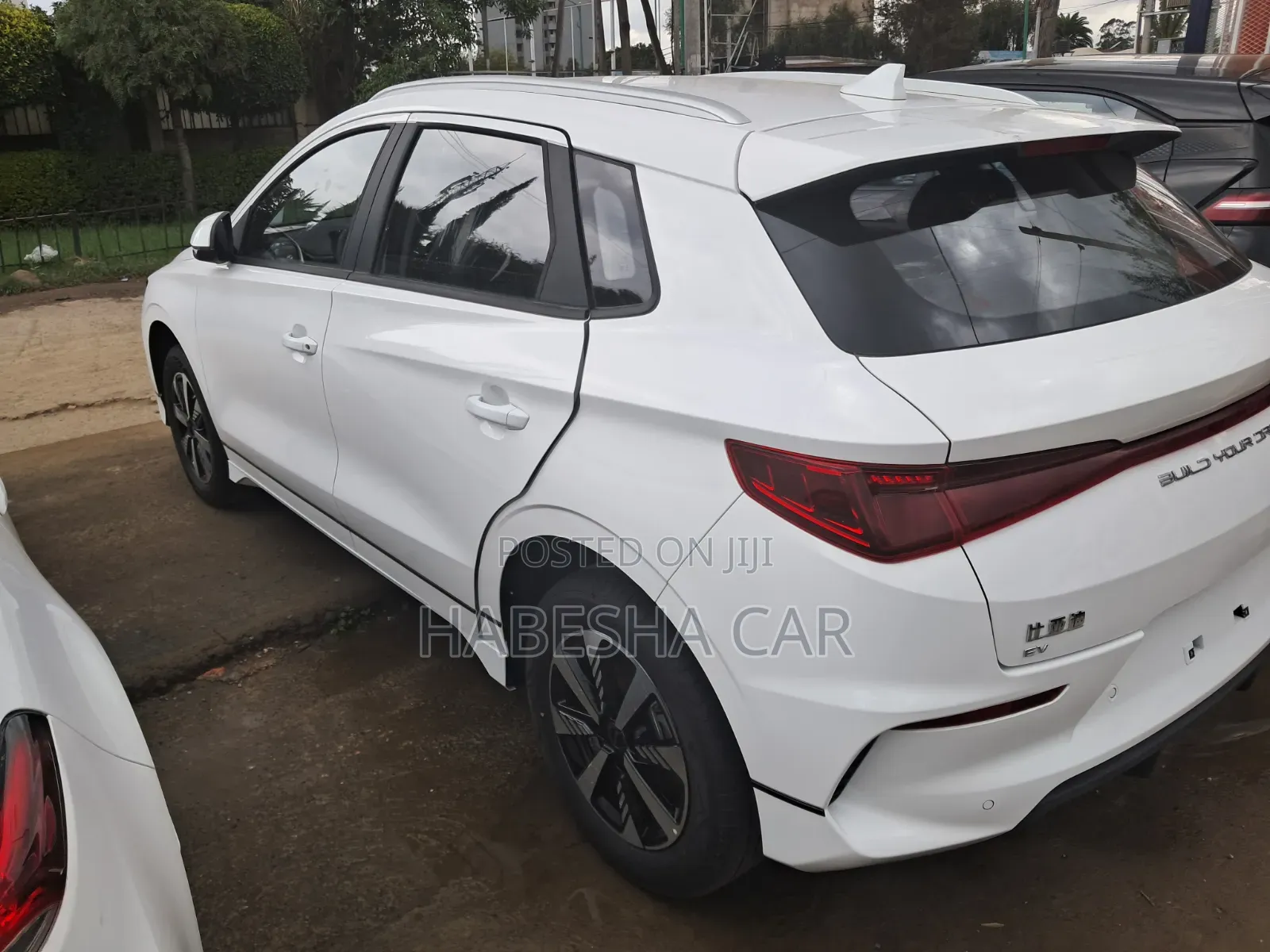 New BYD E2 43 kWh 94 hp FWD 2025 Gray