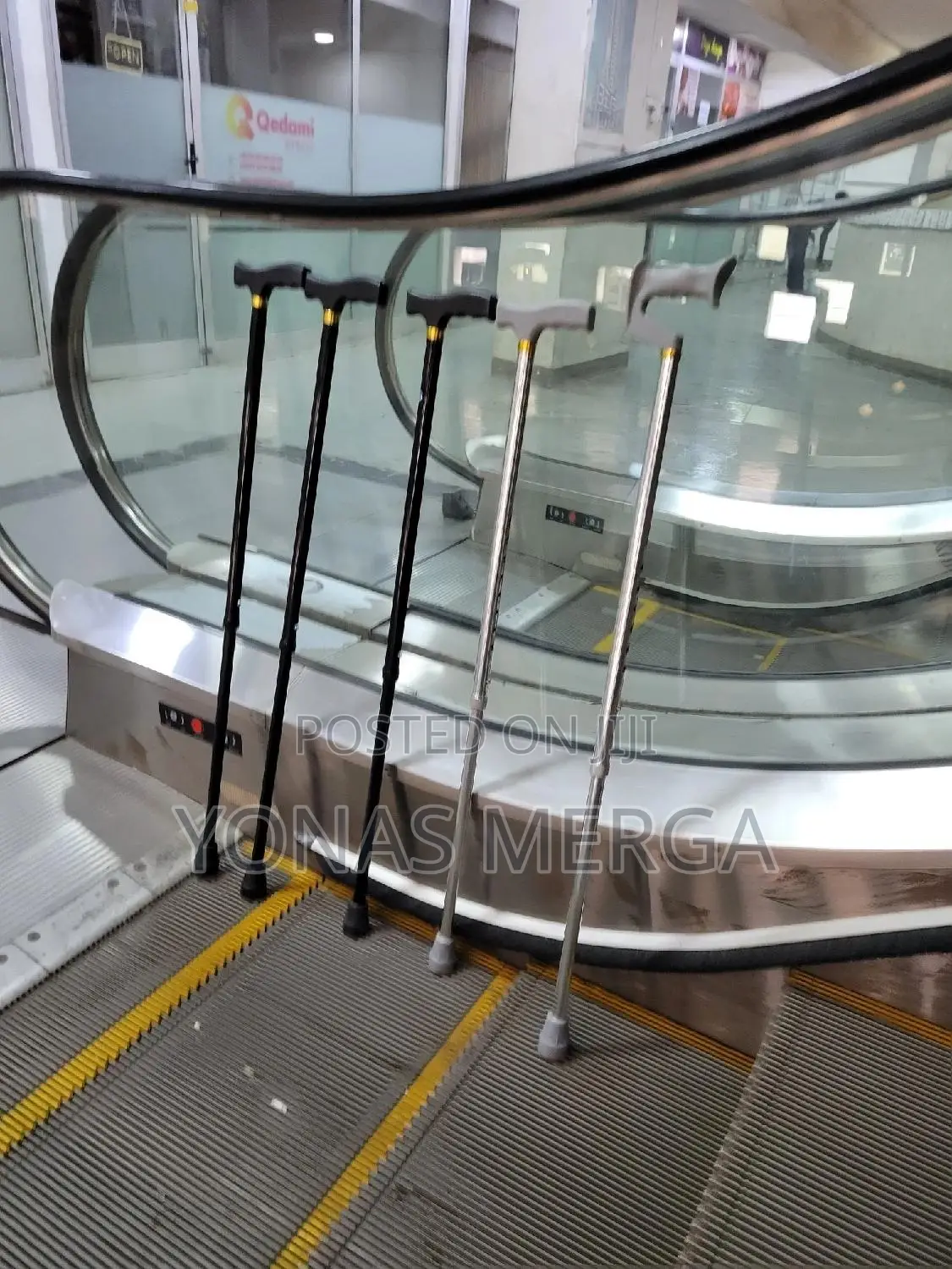 Walking or Standing Cane氦身tips to Meet Different Mobility Preferences.