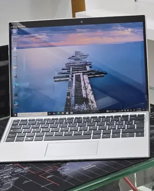 New Laptop HP Elite X2 G8 16GB Intel Core i7 SSD 512GB