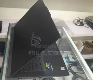 New Laptop Asus ROG Strix G15 16GB Intel Core i9 SSD 1T