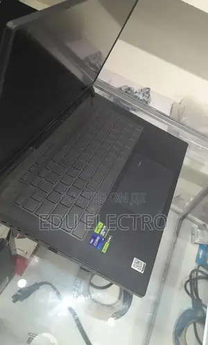 New Laptop Asus ROG Strix G15 16GB Intel Core i9 SSD 1T