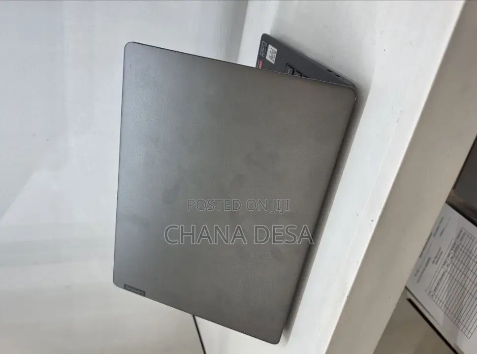 New Laptop Lenovo 16GB AMD Ryzen 7 SSD 512GB