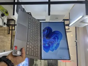 New Laptop Lenovo 16GB AMD Ryzen 7 SSD 512GB