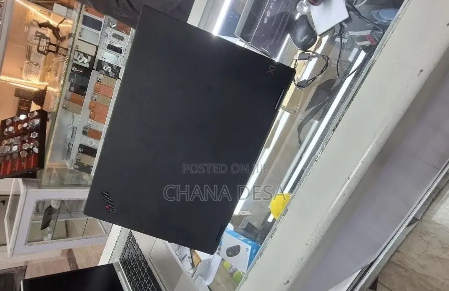 New Laptop Lenovo ThinkPad X1 Yoga 16GB Intel Core i7 SSD 512GB