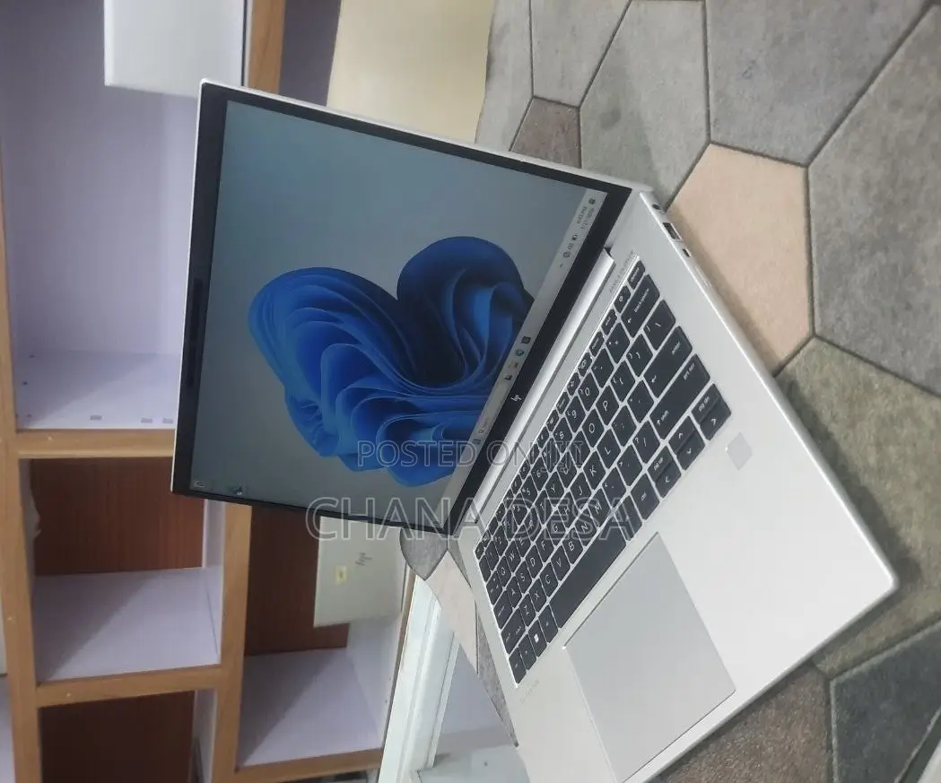 New Laptop HP EliteBook 840 G9 16GB Intel Core i7 SSD 512GB