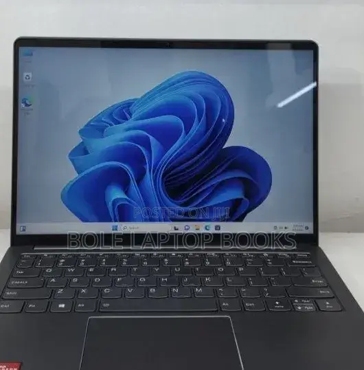 New Laptop Lenovo Ideapad 3 16GB AMD Ryzen 7 SSD 512GB