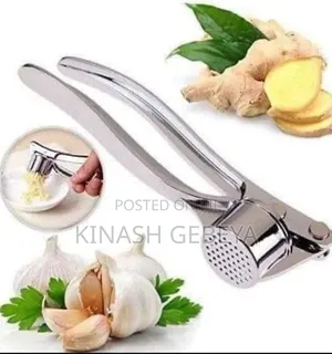 Top Quality Stainless Steel Kitchen Garlic Press