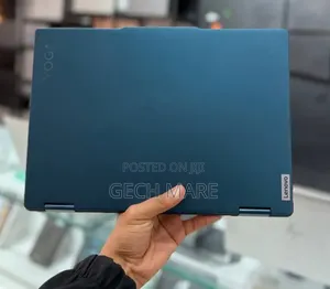 New Laptop Lenovo Yoga 7i 16GB Intel Core Ultra 7 SSD 512GB