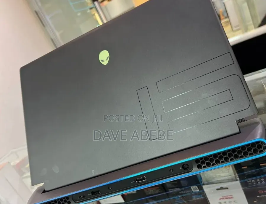 New Laptop Alienware 16x Aurora 16GB Intel Core i7 SSD 512GB