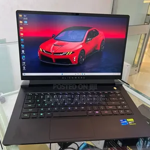 New Laptop Alienware 16x Aurora 16GB Intel Core i7 SSD 512GB