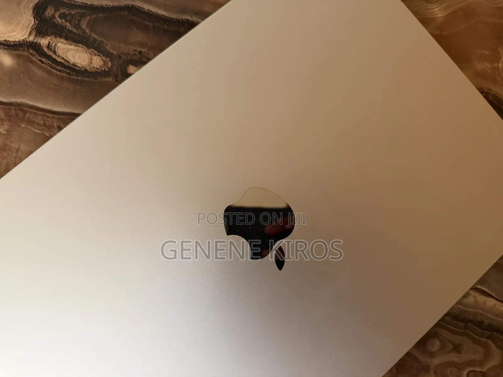 Laptop Apple MacBook Air 2024 M3 16GB Apple M3 SSD 512GB