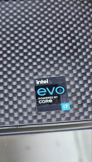 New Laptop Dell XPS 13 16GB Intel Core i7 SSD 512GB