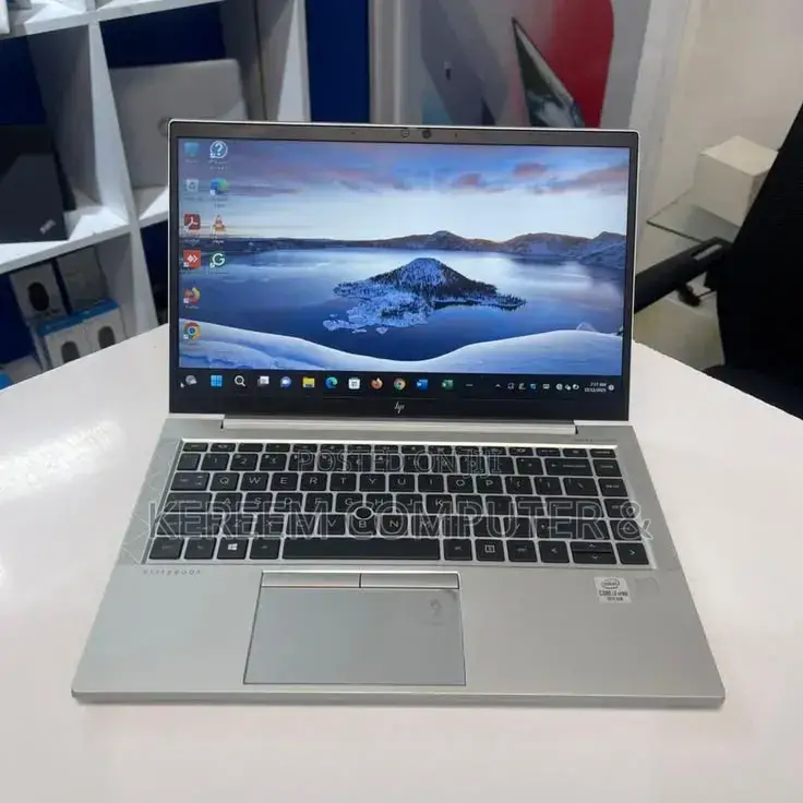 New Laptop HP EliteBook 840 G7 16GB Intel Core i7 SSD 512GB