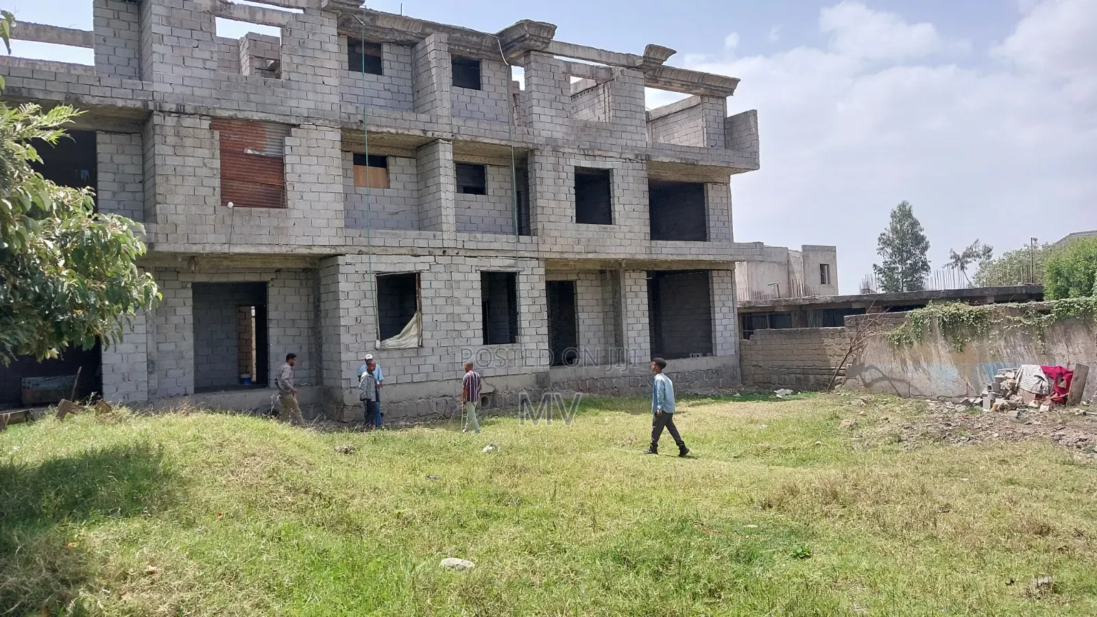 10bdrm Apartment in Yeka for sale