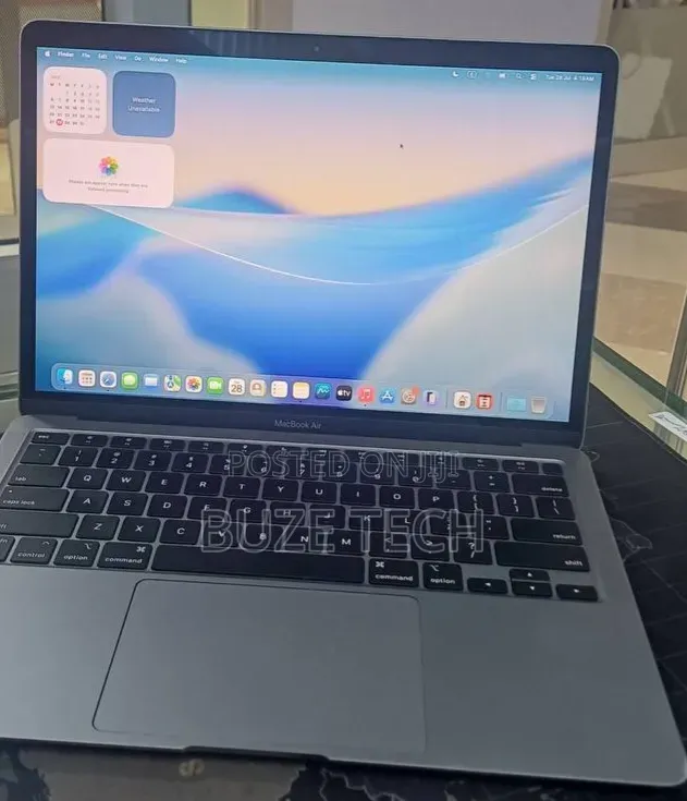 New Laptop Apple MacBook Air 2020 M1 8GB Apple M1 SSD 256GB