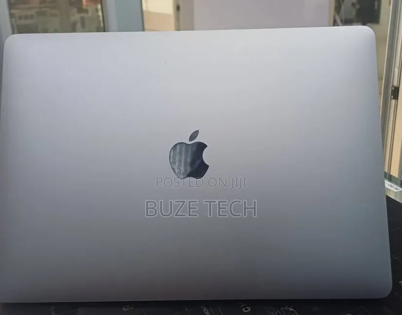 New Laptop Apple MacBook Air 2020 M1 8GB Apple M1 SSD 256GB