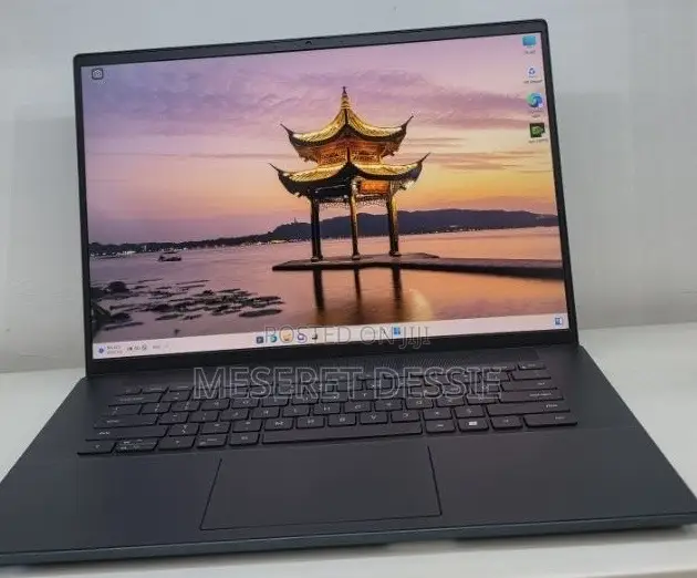New Laptop Dell Inspiron 15 16GB Intel Core i7 SSD 512GB