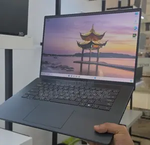 New Laptop Dell Inspiron 15 16GB Intel Core i7 SSD 512GB