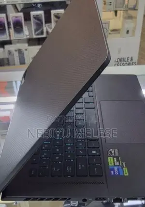 New Laptop Asus ROG Zephyrus G16 16GB Intel Core i7 SSD 512GB