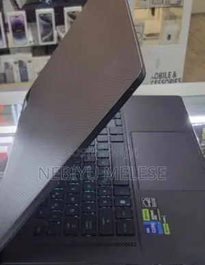 New Laptop Asus ROG Zephyrus G16 16GB Intel Core i7 SSD 512GB