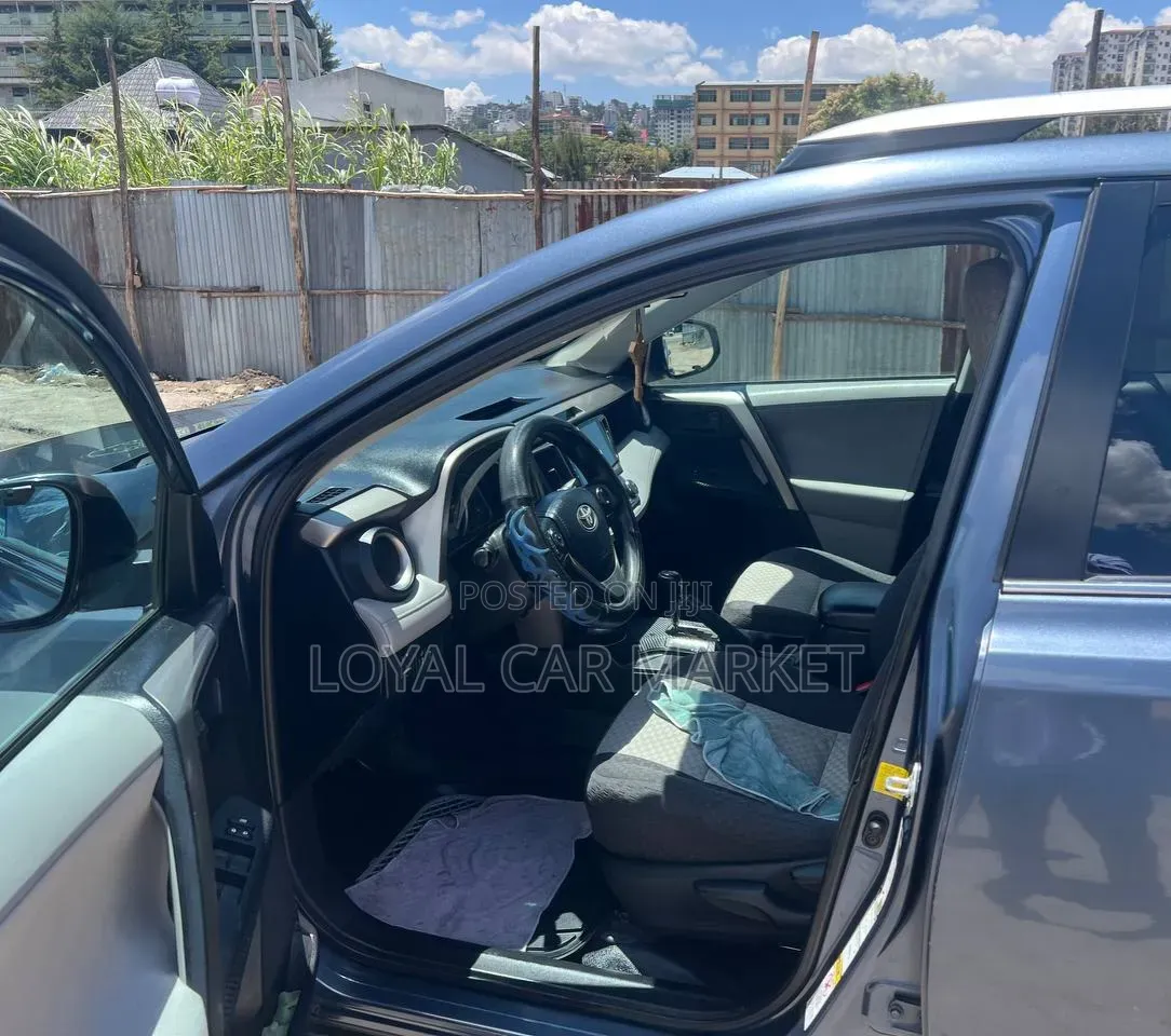 Toyota RAV4 2013 Gray