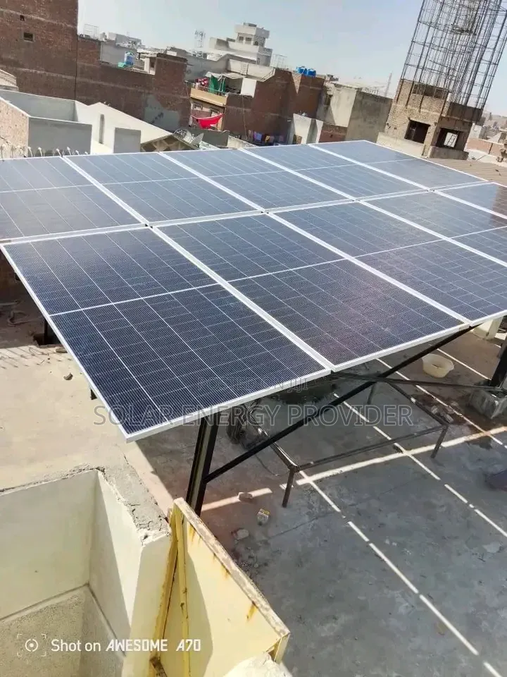 Solar Panel Invertor and Lithium Ion Batteries