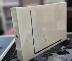 New Laptop Apple MacBook Air 2022 M2 8GB Apple M2 SSD 256GB