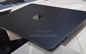New Laptop Apple MacBook Air 2022 M2 8GB Apple M2 SSD 256GB