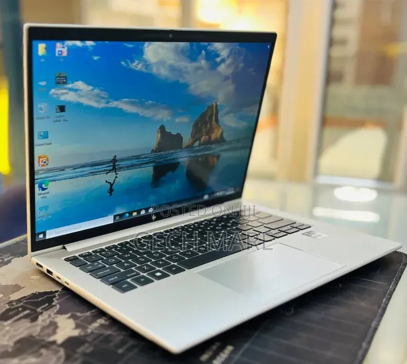 New Laptop HP EliteBook 840 G9 16GB Intel Core i7 SSD 512GB