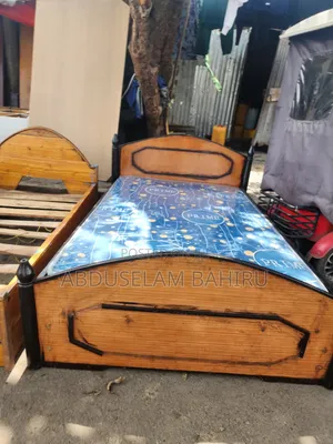 Slightly Used Bed አልጋ