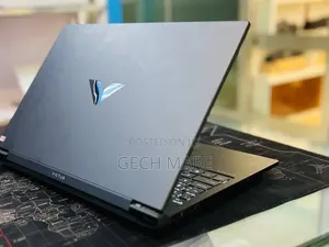 New Laptop HP Victus 15 16GB Intel Core i7 SSD 1T