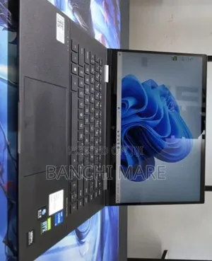New Laptop HP Envy x360 16GB Intel Core i5 SSD 512GB