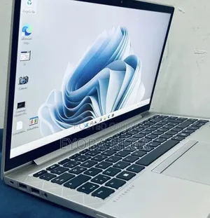 New Laptop HP EliteBook 840 G8 16GB Intel Core i5 SSD 512GB