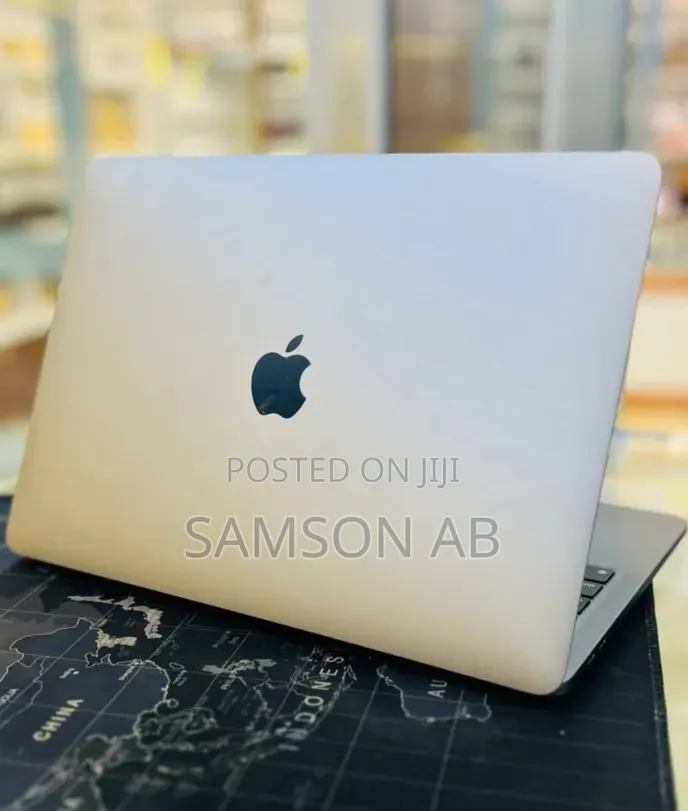 New Laptop Apple MacBook Pro 2023 M2 8GB SSD 512GB