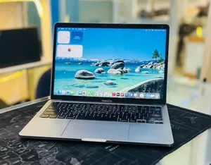 New Laptop Apple MacBook Pro 2023 M2 8GB SSD 512GB