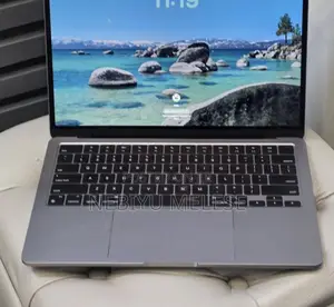 New Laptop Apple MacBook Air 2022 M2 8GB Apple M2 SSD 256GB
